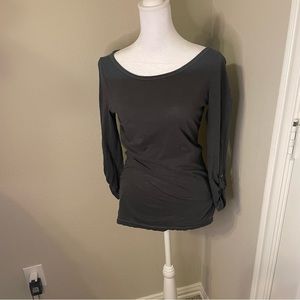 American eagle outfitters women’s gray medium long sleeve top